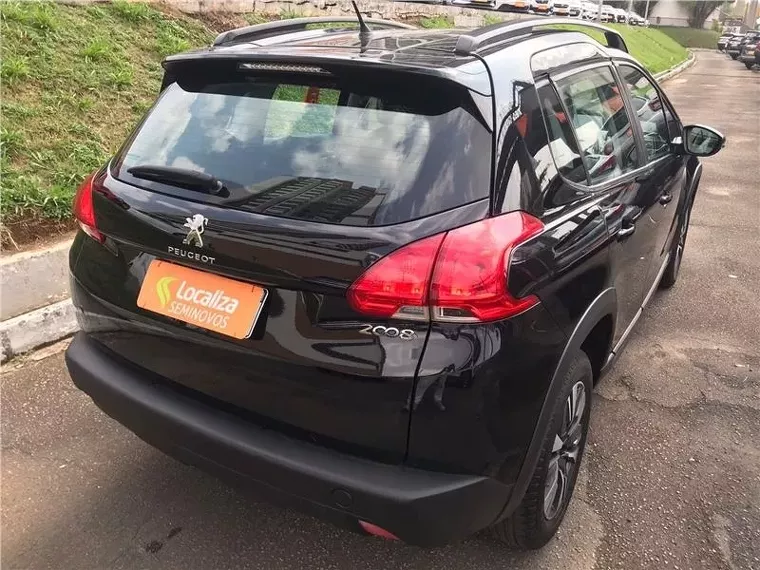 Peugeot 2008 Preto 2