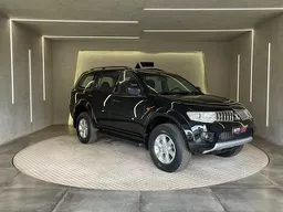Mitsubishi Pajero Dakar