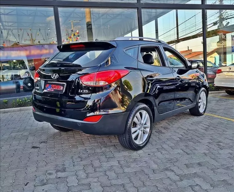 Hyundai IX35 Preto 10