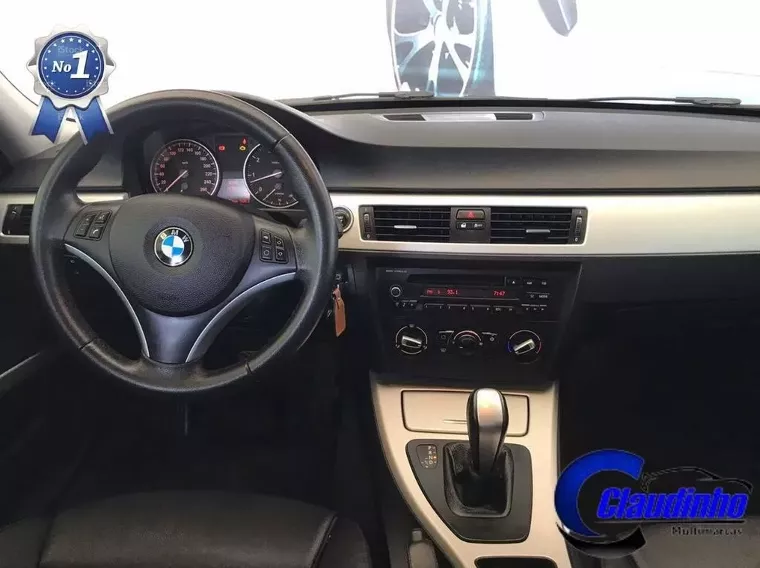 BMW 320i Prata 16