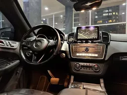 Mercedes-benz GLE 400