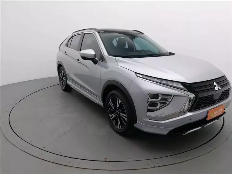 Mitsubishi Eclipse Cross Prata 9