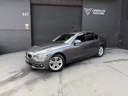 BMW 320i