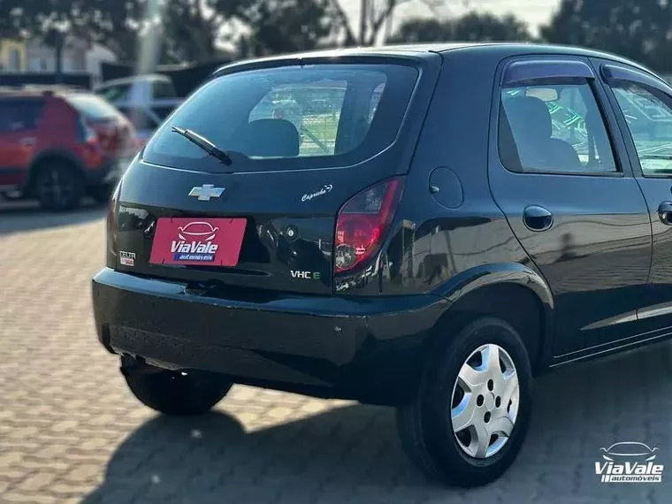 Chevrolet Celta Preto 4