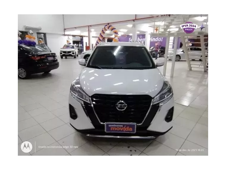 Nissan Kicks Branco 6