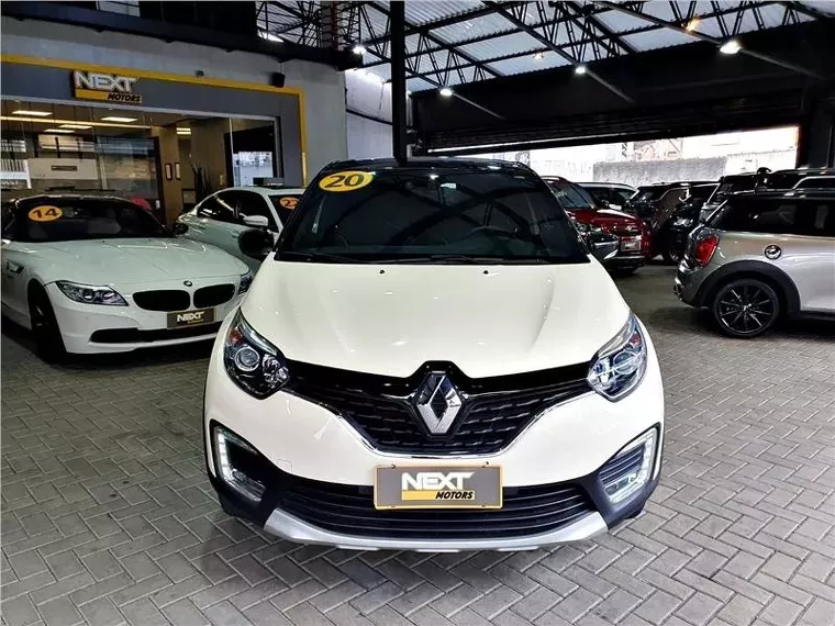 Renault Captur Bege 3