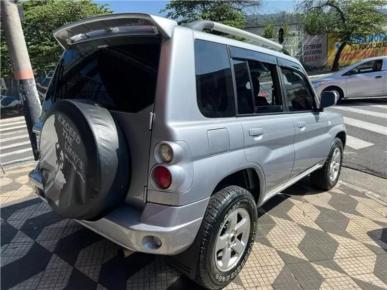 Mitsubishi Pajero TR4 Prata 2