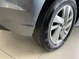 Volkswagen Polo Sedan