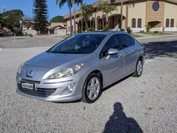 Peugeot 408