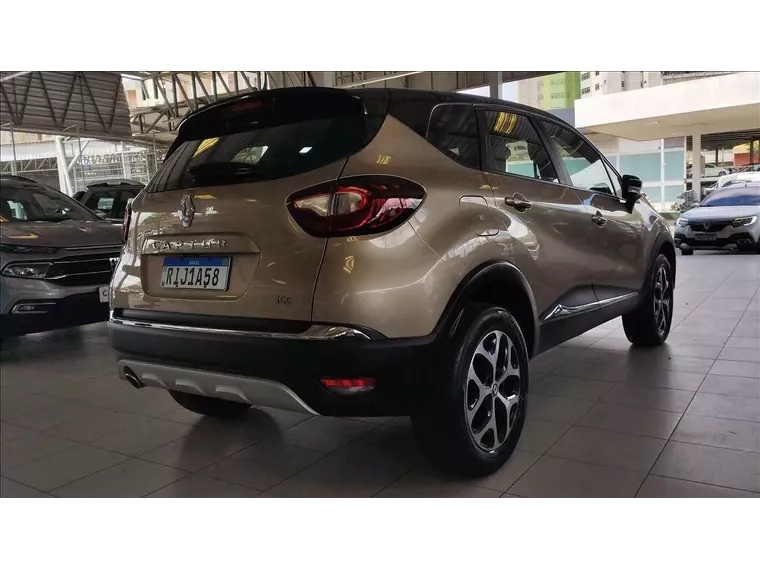 Renault Captur Bege 4