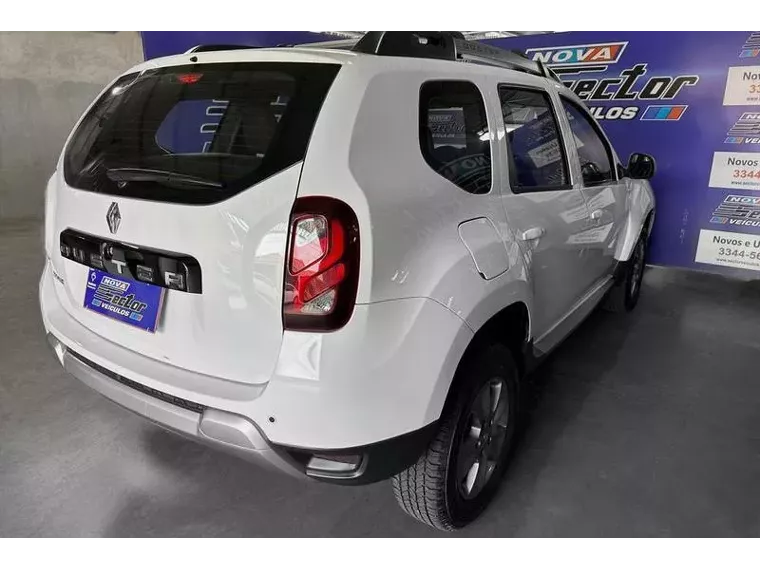 Renault Duster Branco 9