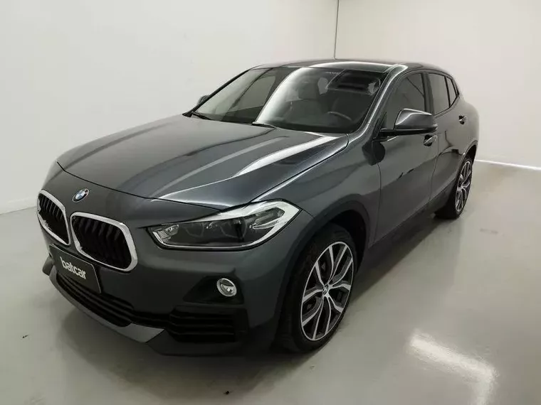 BMW X2 Cinza 15