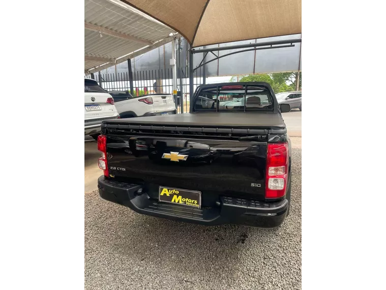 Chevrolet S10 Preto 11