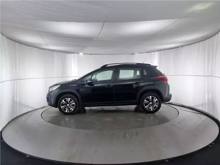 Peugeot 2008 Preto 13