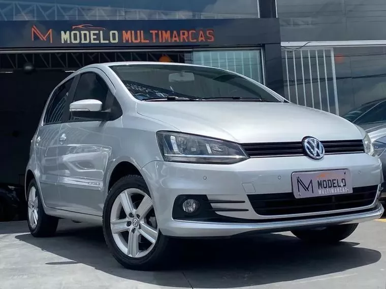 Volkswagen Fox Prata 12