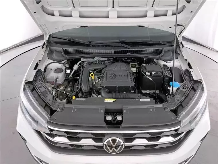 Volkswagen Nivus Branco 16