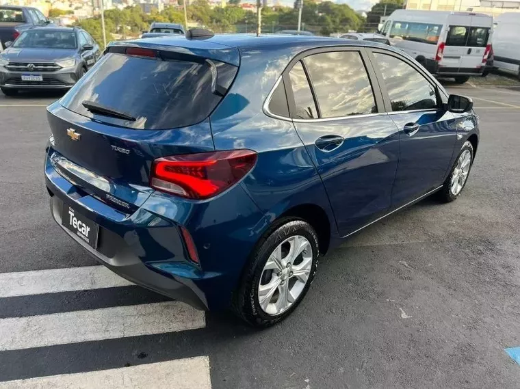 Chevrolet Onix Azul 3