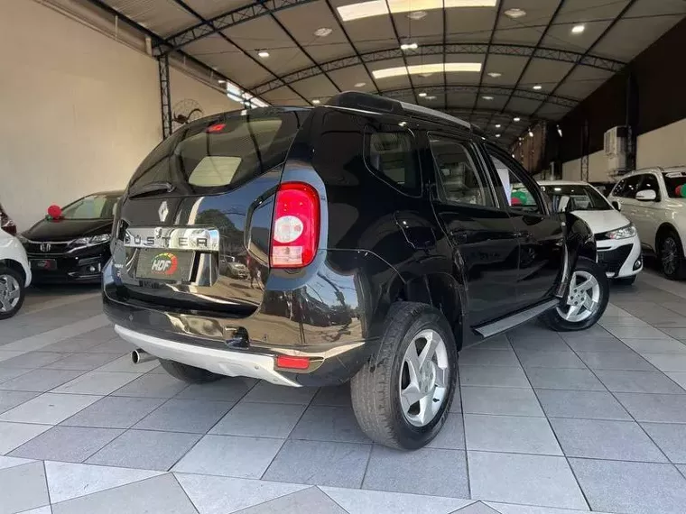 Renault Duster Preto 12