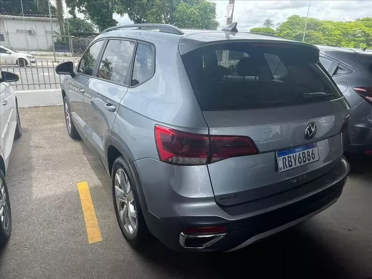 Volkswagen Taos Prata 6