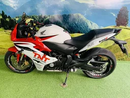 CBR 600