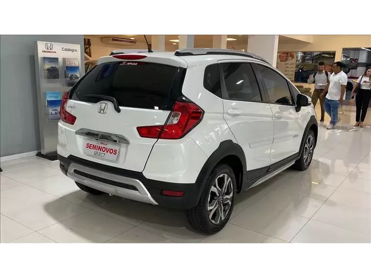 Honda WR-V Branco 6