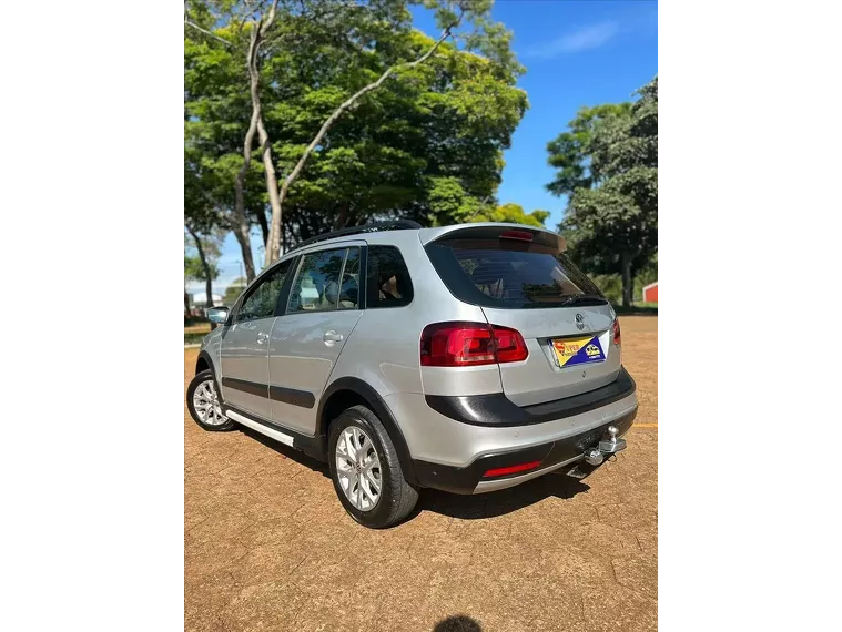 Volkswagen Space Cross Prata 2