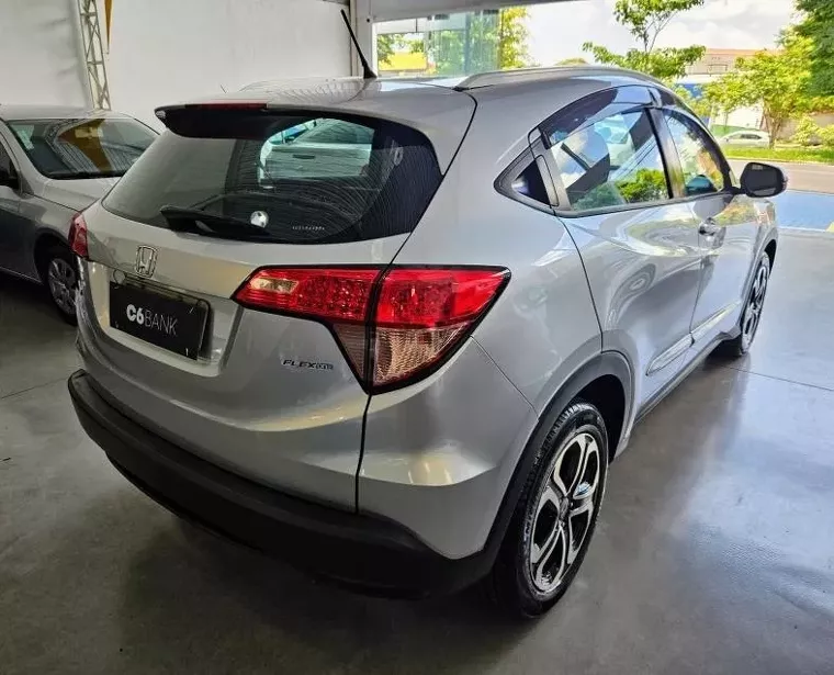 Honda HR-V Prata 8