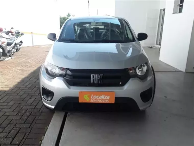 Fiat Mobi Prata 6