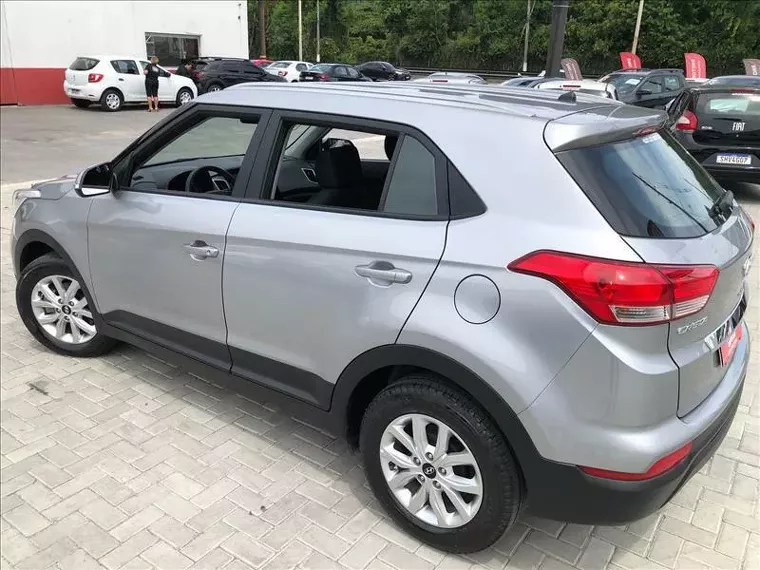 Hyundai Creta Cinza 10