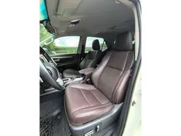 Toyota Hilux SW4