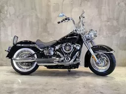 Harley-Davidson Deluxe