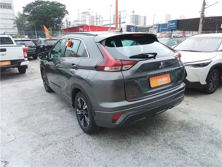 Mitsubishi Eclipse Cross Cinza 7