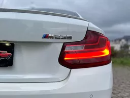 BMW M235i