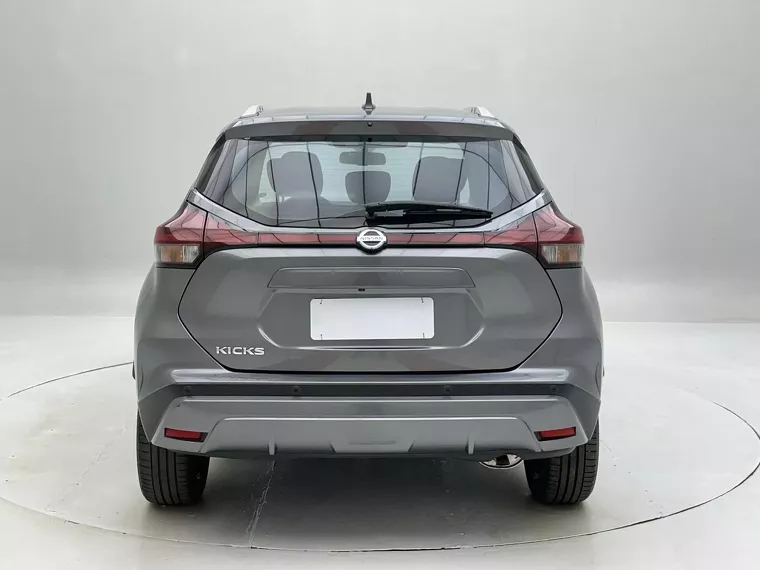 Nissan Kicks Cinza 12