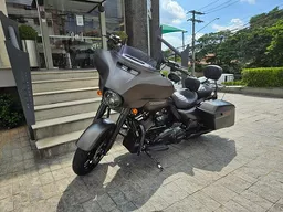 Street Glide