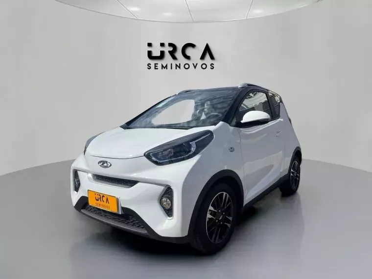 Chery Icar Branco 2