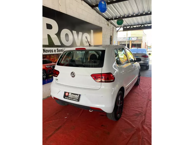 Volkswagen Fox Branco 5