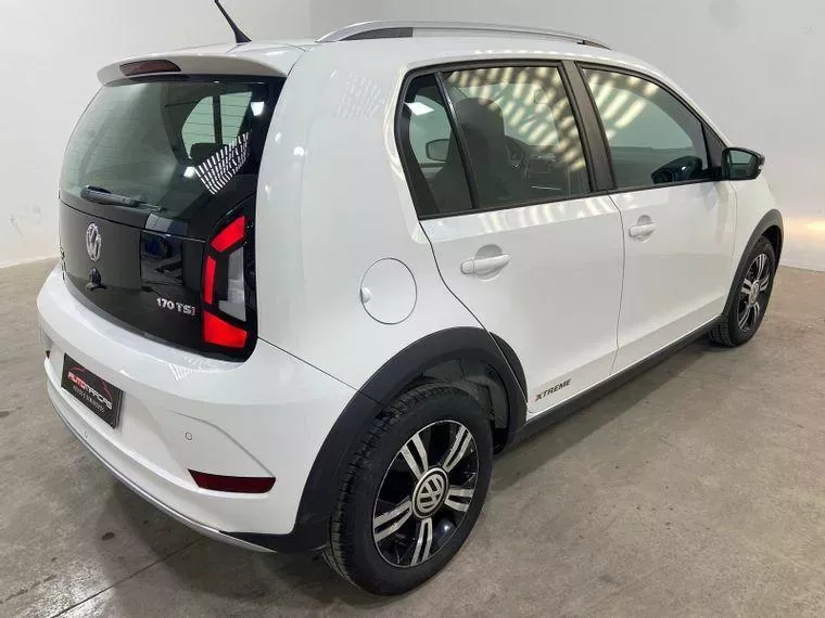 Volkswagen UP Branco 5