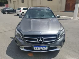 Mercedes-benz GLA 200