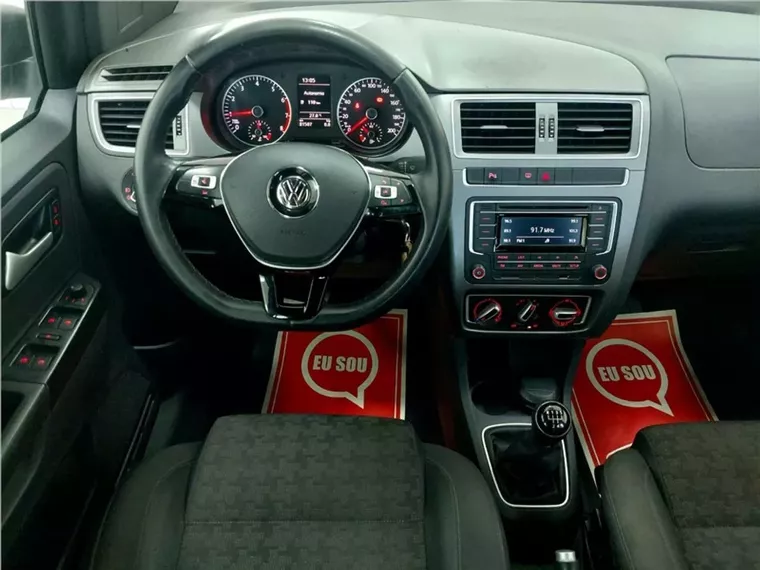 Volkswagen Fox Branco 12