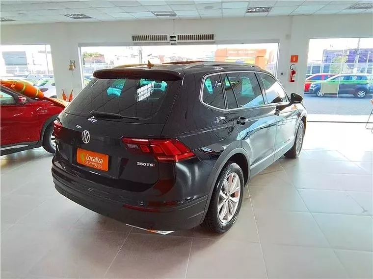 Volkswagen Tiguan Preto 2