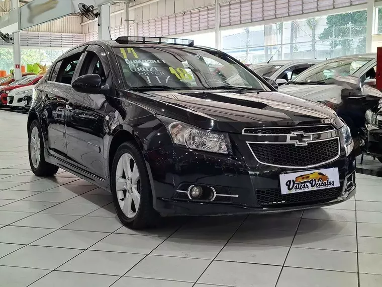 Chevrolet Cruze Preto 13