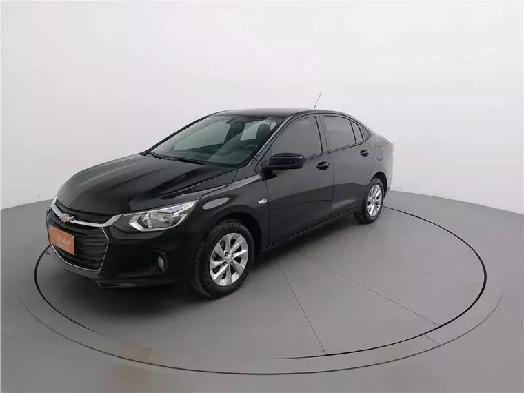 Chevrolet Onix Preto 3