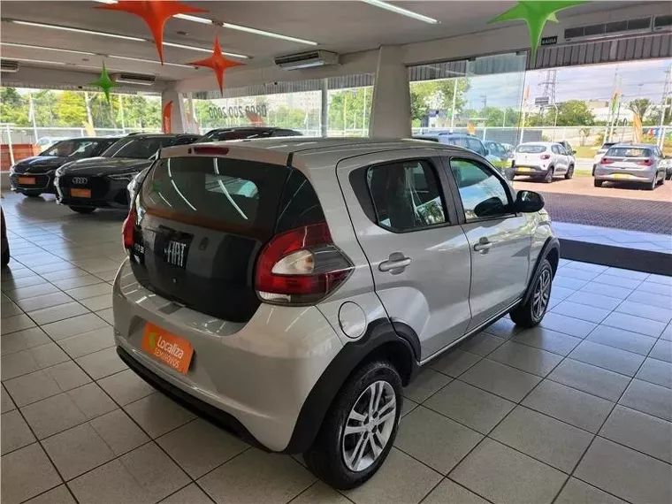 Fiat Mobi Prata 7