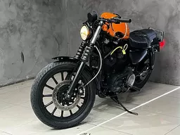 Sportster 883