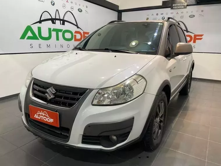 Suzuki SX4 Branco 12