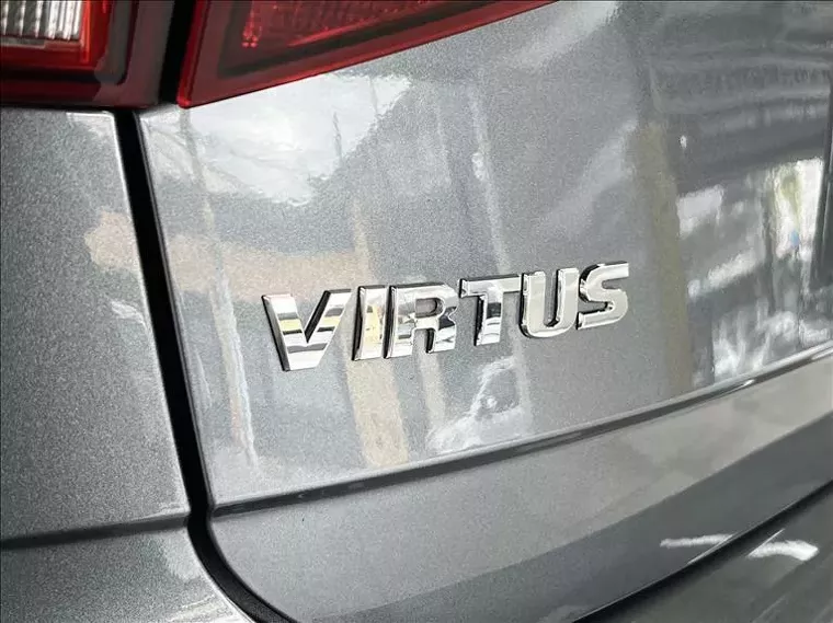 Volkswagen Virtus Cinza 10