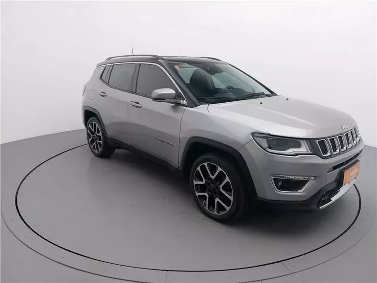 Jeep Compass Prata 18