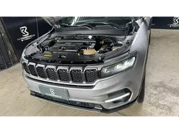 Jeep Commander