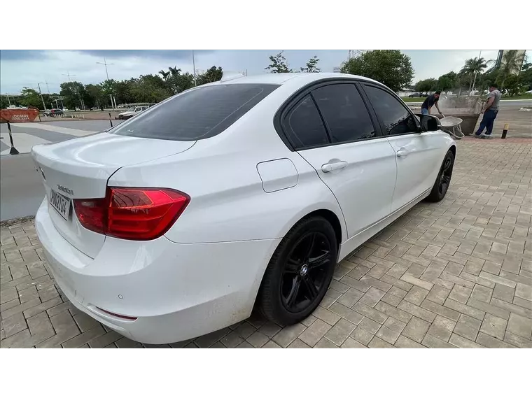 BMW 320i Branco 3